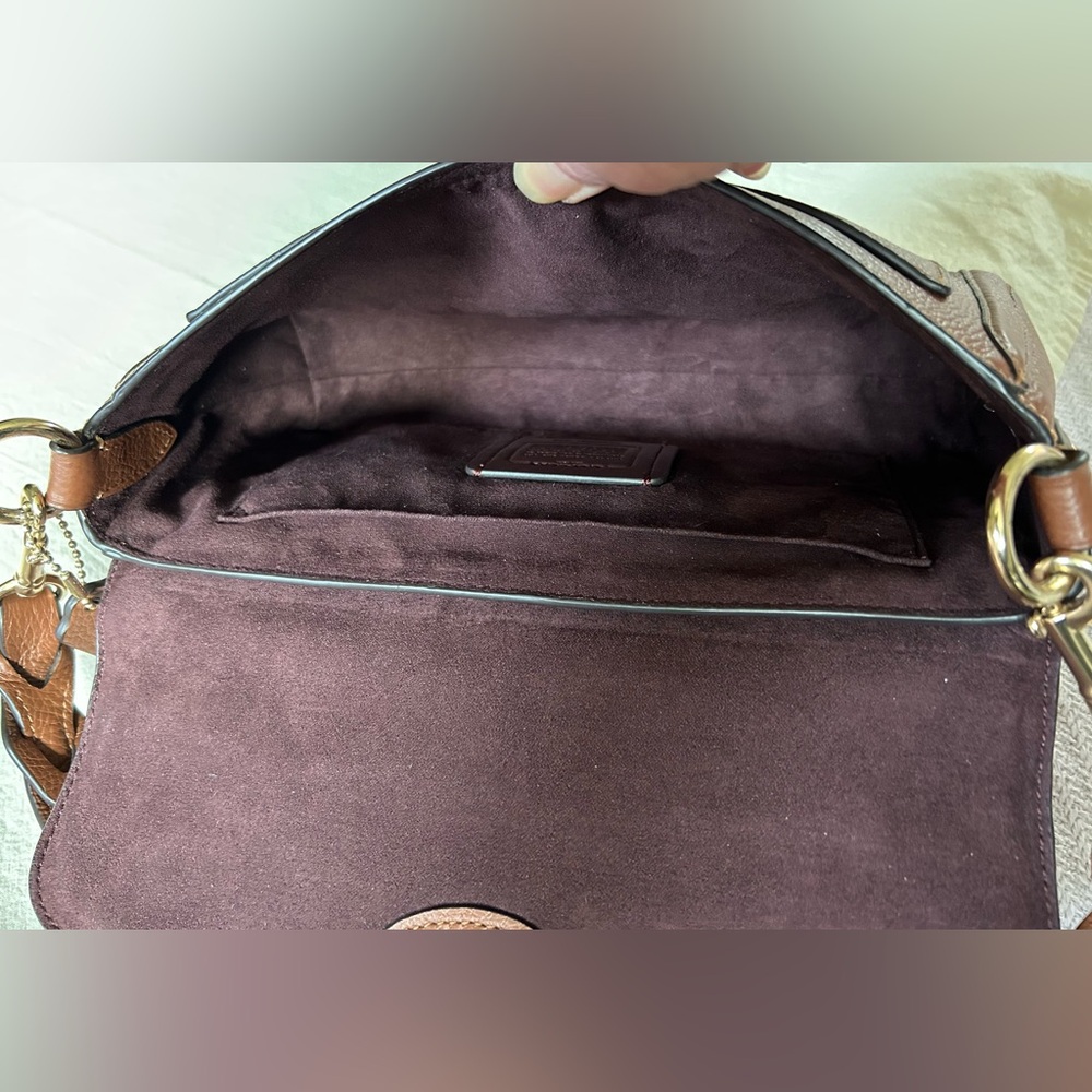COACH Jade Pebble Leather w/Daisy Appliqués 2Way Shoulder/XBody Bag - Picture 8 of 12